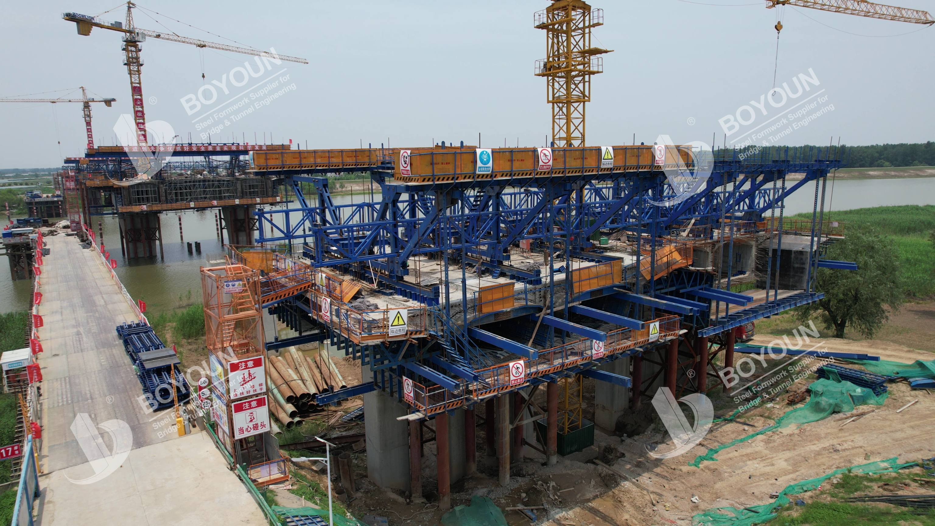 Восьмой проект строительства моста в гуэ