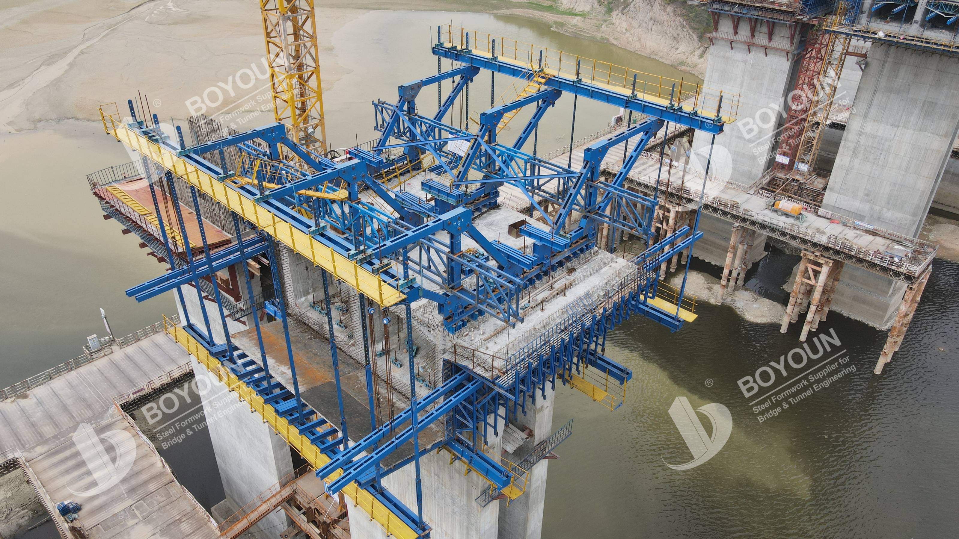 Проект строительства моста через реку шендинг