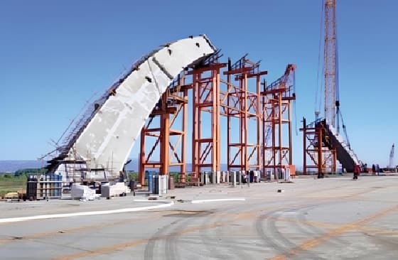 Стальной арковый мост